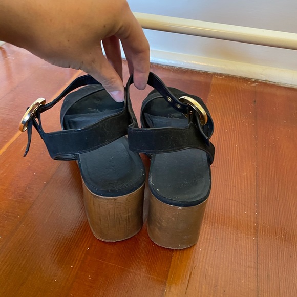 Topshop Black Wooden Sandals - Picture 5 of 6